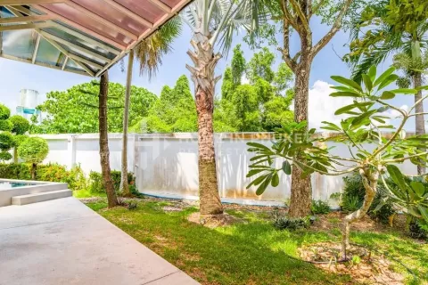 House in Phuket, Thailand 2 bedrooms № 131002 - photo 19