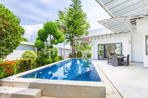 House in Phuket, Thailand 2 bedrooms № 131002 - photo 2