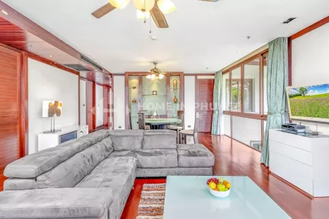 Кондоминиум с 2 спальнями в Пхукете, Таиланд № 131006 - фото 1