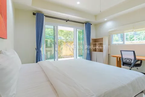 House in Phuket, Thailand 4 bedrooms № 131000 - photo 21