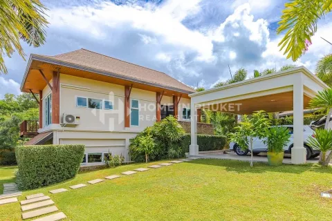 House in Phuket, Thailand 4 bedrooms № 131000 - photo 29