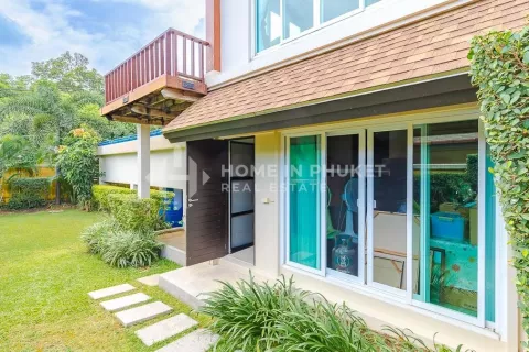 House in Phuket, Thailand 4 bedrooms № 131000 - photo 25