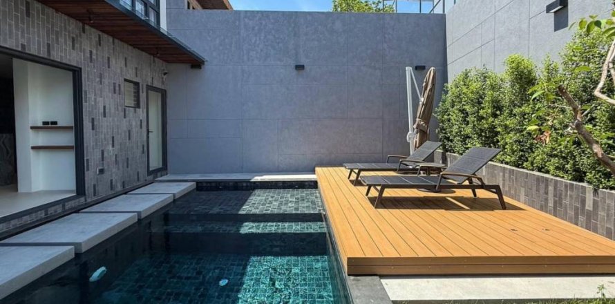 Вилла в Раваи, Таиланд с 3 спальнями  № 124781