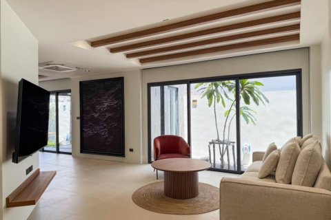 Вилла в Раваи, Таиланд с 3 спальнями  № 124781 - фото 4