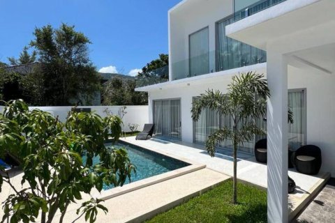 Villa in Ko Samui, Thailand 3 bedrooms № 132971 - photo 1