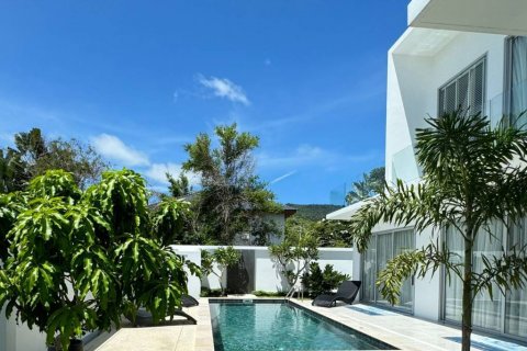 Villa in Ko Samui, Thailand 3 bedrooms № 132971 - photo 2