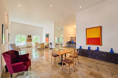 Коммерческая недвижимость в Саттахипе, Таиланд 1600м2  № 132972 - фото 7