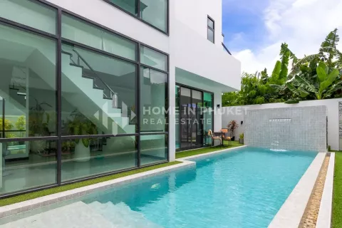 House in Rawai, Thailand 3 bedrooms № 131623 - photo 2