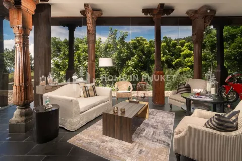House in Kamala, Thailand 5 bedrooms № 131626 - photo 8