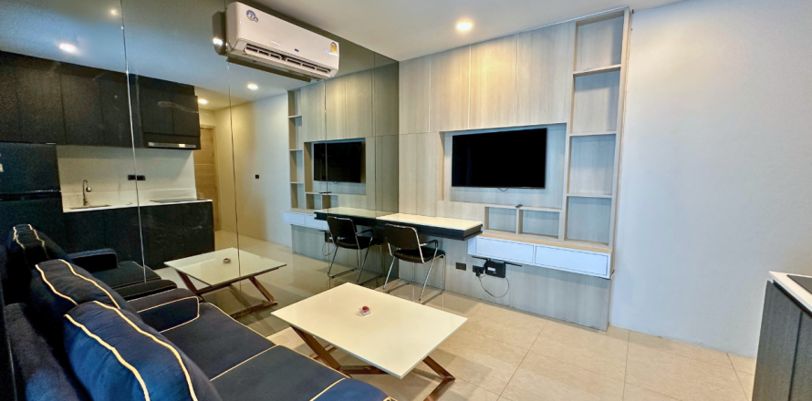 Studio in the Condo in Kathu, Thailand № 142801