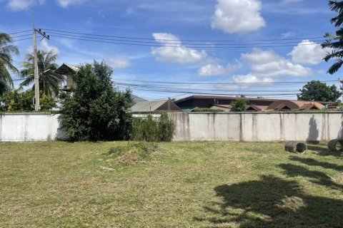 Земельный участок в Банг Ламунге, Таиланд  № 132851 - фото 1