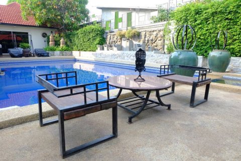 Villa in Hua Hin, Thailand 6 bedrooms № 86241 - photo 5