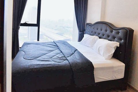 Кондоминиум с 1 спальней в Бангкапи, Бангкок, Таиланд № 86244 - фото 1