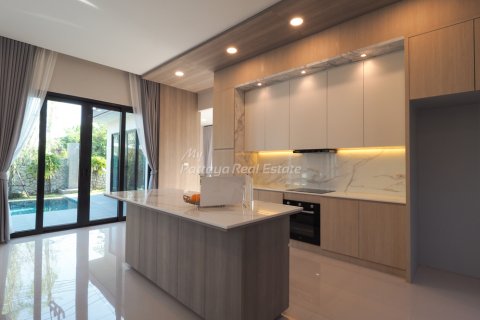 Дом в Паттайе, Таиланд с 3 спальнями № 123476 - фото 4