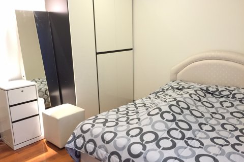 Condo in Bangkok, Thailand, 2 bedrooms  № 143156 - photo 6