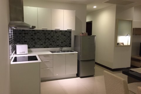 Condo in Bangkok, Thailand, 2 bedrooms  № 143156 - photo 4