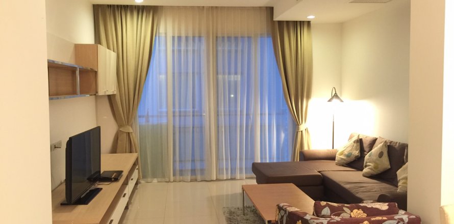 Condo in Bangkok, Thailand, 2 bedrooms  № 143156