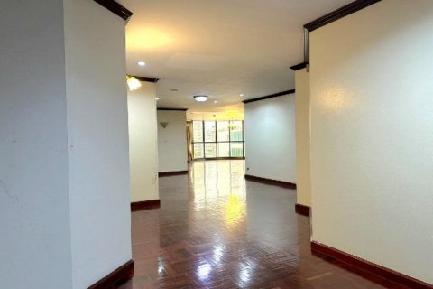 Condo à Bangkok, Thaïlande, 3 chambres  № 143155 - photo 3