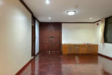 Condo à Bangkok, Thaïlande, 3 chambres  № 143155 - photo 5