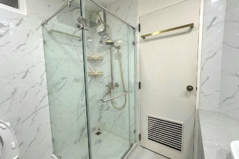 Condo à Bangkok, Thaïlande, 3 chambres  № 143155 - photo 10