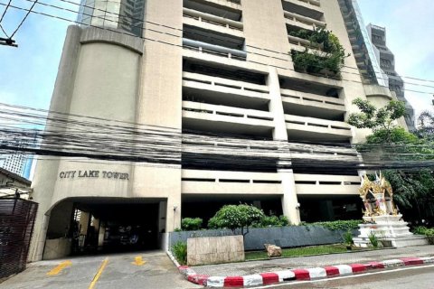 Condo à Bangkok, Thaïlande, 3 chambres  № 143155 - photo 1