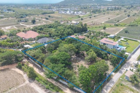Land in Hua Hin, Thailand № 132585 - photo 1