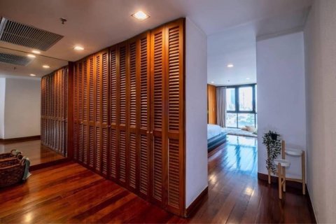 Кондоминиум с 3 спальнями в Патхум Ване, Бангкок, Таиланд № 123726 - фото 8