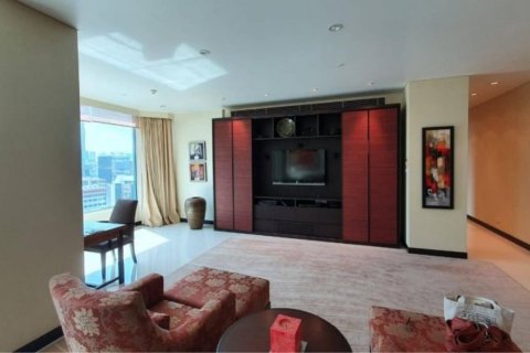 Condo in Pathum Wan, Bangkok, Thailand, 3 bedrooms  № 123724 - photo 9