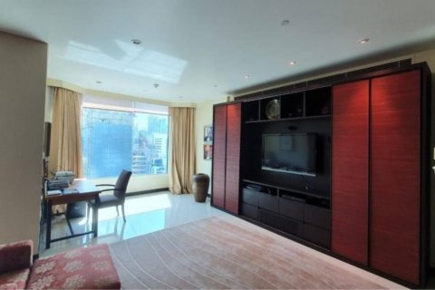 Condo in Pathum Wan, Bangkok, Thailand, 3 bedrooms  № 123724 - photo 8