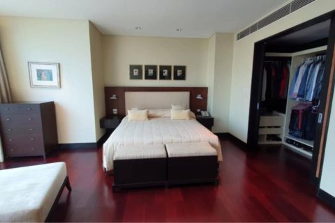 Condo in Pathum Wan, Bangkok, Thailand, 3 bedrooms  № 123724 - photo 7