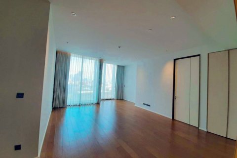 Condo in Khlong Toei, Bangkok, Thailand, 2 bedrooms  № 123720 - photo 9