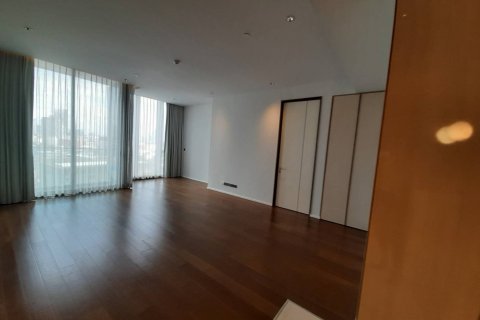 Condo in Khlong Toei, Bangkok, Thailand, 2 bedrooms  № 123720 - photo 8