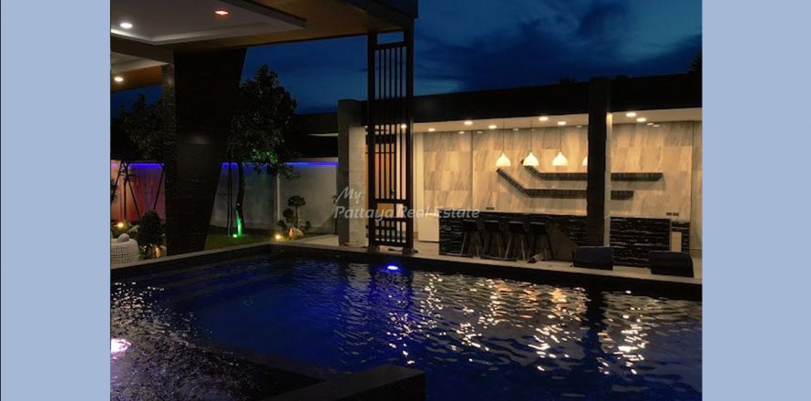 Дом в Паттайе, Таиланд с 7 спальнями  № 104635