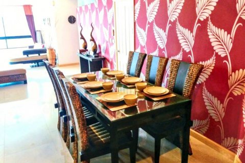 Кондоминиум с 2 спальнями в Банг-Кхо-Лаеме, Бангкок, Таиланд № 125966 - фото 2