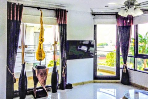 Кондоминиум с 2 спальнями в Банг-Кхо-Лаеме, Бангкок, Таиланд № 125966 - фото 1