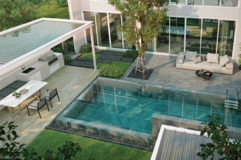 Villa in Phuket, Thailand 4 bedrooms № 125968 - photo 1