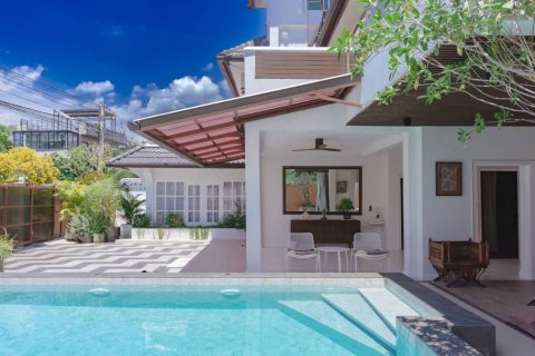 Villa in Hua Hin, Thailand 5 bedrooms № 125970 - photo 3