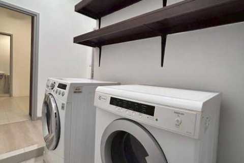 Квартира в Бангкоке, Таиланд с 4 спальнями  № 109771 - фото 27