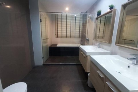 Квартира в Бангкоке, Таиланд с 4 спальнями  № 109771 - фото 14