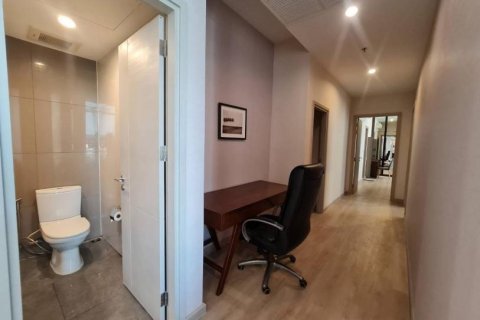 Квартира в Бангкоке, Таиланд с 4 спальнями  № 109771 - фото 29