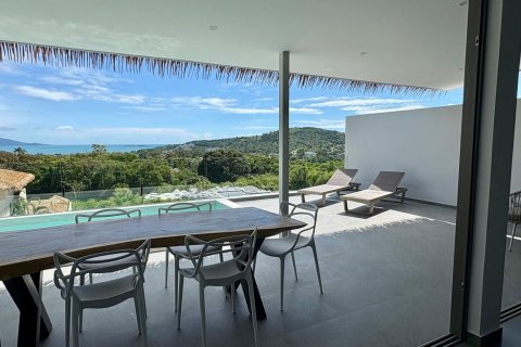 House in Ko Samui, Thailand 3 bedrooms № 124802 - photo 17