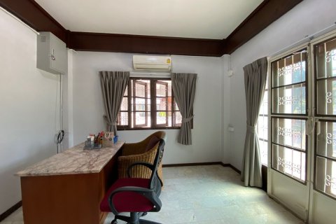 Дом в Чиангмае, Таиланд с 4 спальнями  № 126166 - фото 8