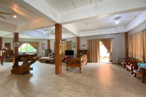 House in Chiang Mai, Thailand 5 bedrooms № 126178 - photo 28