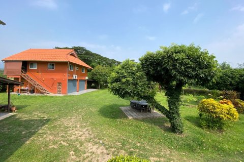 House in Chiang Mai, Thailand 5 bedrooms № 126178 - photo 5