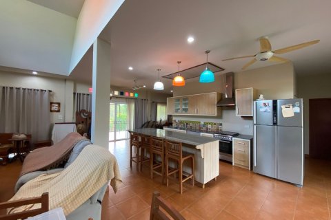 House in Chiang Mai, Thailand 5 bedrooms № 126178 - photo 11