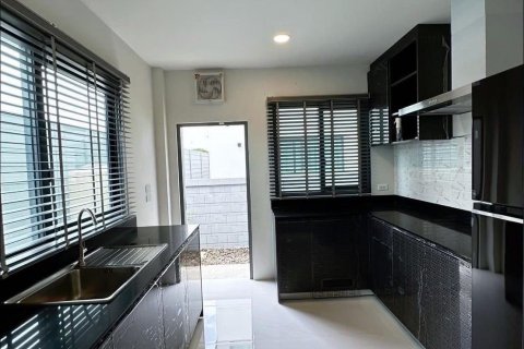 Дом в Банг Каео, Таиланд с 4 спальнями  № 141472 - фото 5