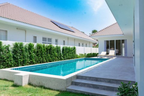 Вилла в Хуа Хине, Таиланд с 3 спальнями № 124758 - фото 1