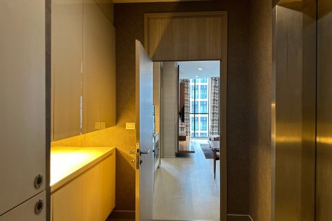 Кондоминиум с 1 спальней в Патхум Ване, Бангкок, Таиланд № 123871 - фото 4