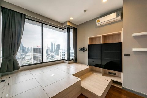 Condo in Bang Rak, Bangkok, Thailand, 2 bedrooms  № 123872 - photo 8