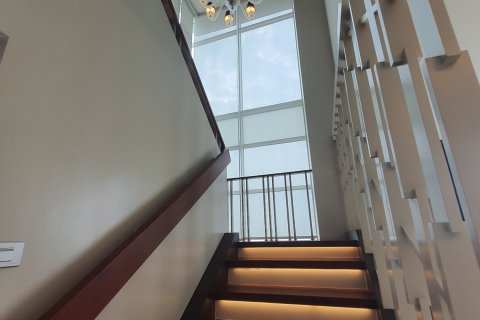 Кондоминиум с 3 спальнями в Бангкапи, Бангкок, Таиланд № 123869 - фото 18